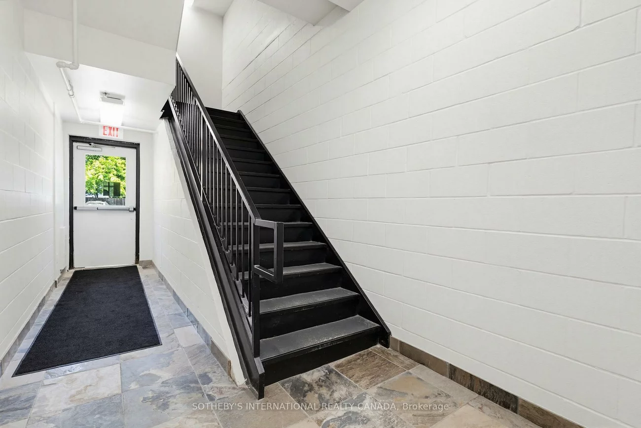 459, Kerr, 1002 - CO Central, Oakville