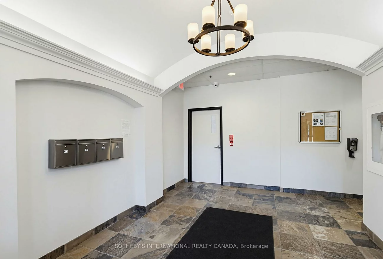 459, Kerr, 1002 - CO Central, Oakville