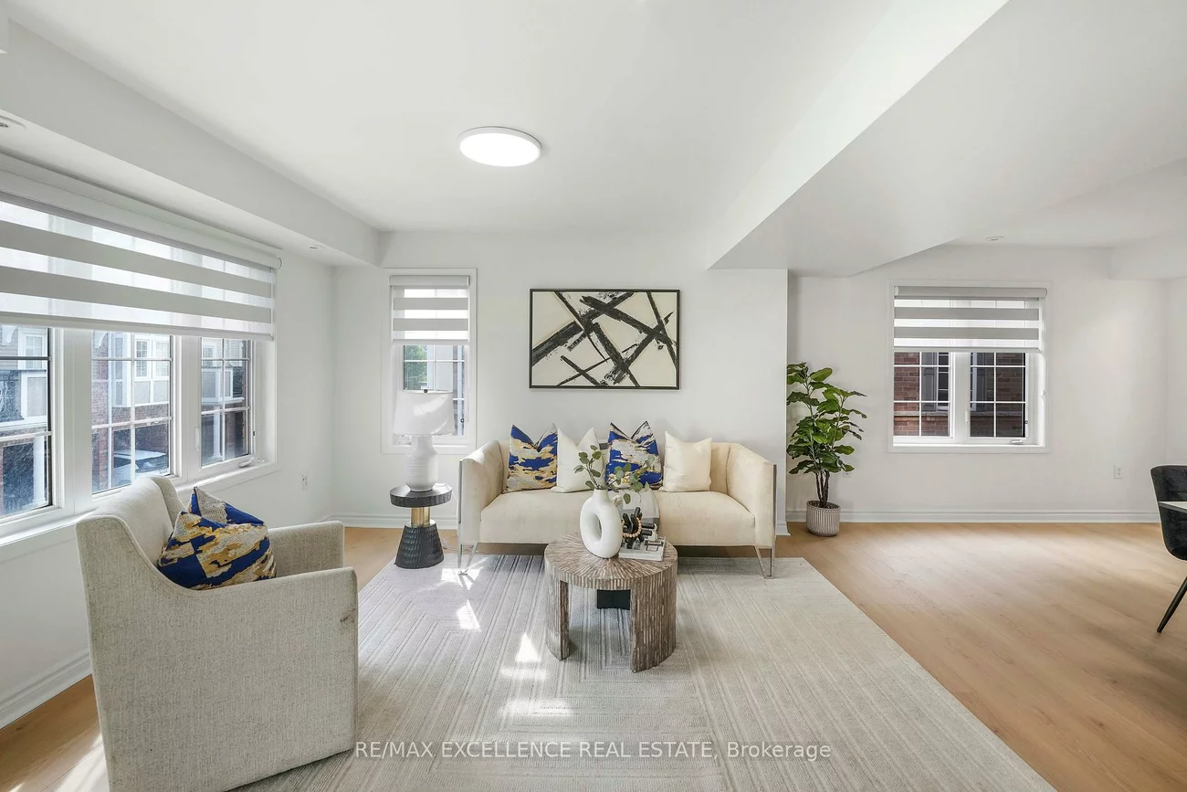 2614, Dashwood, 1022 - WT West Oak Trails, Oakville