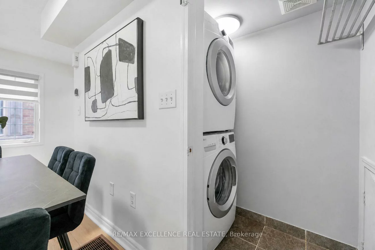 2614, Dashwood, 1022 - WT West Oak Trails, Oakville