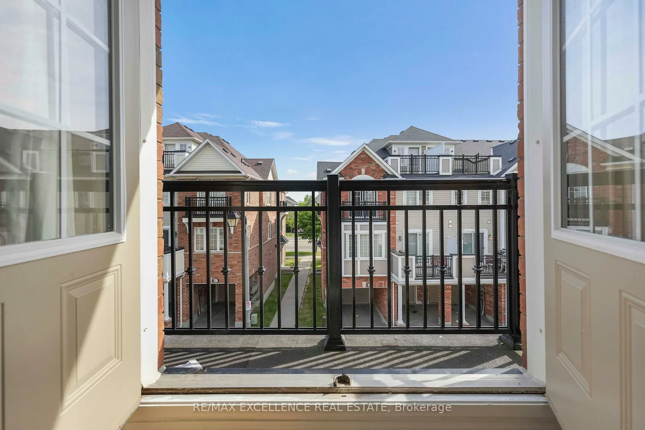 2614, Dashwood, 1022 - WT West Oak Trails, Oakville