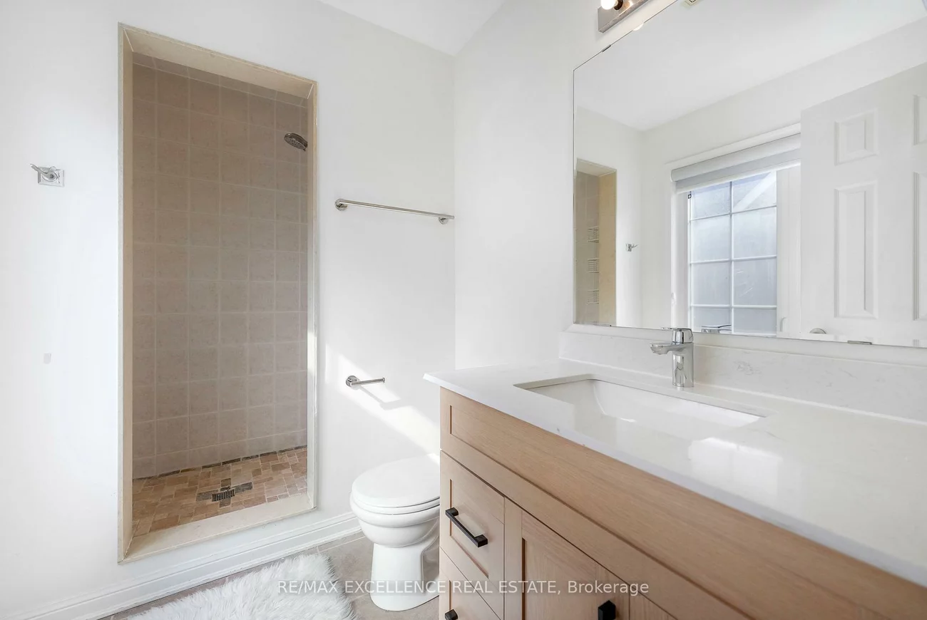 2614, Dashwood, 1022 - WT West Oak Trails, Oakville