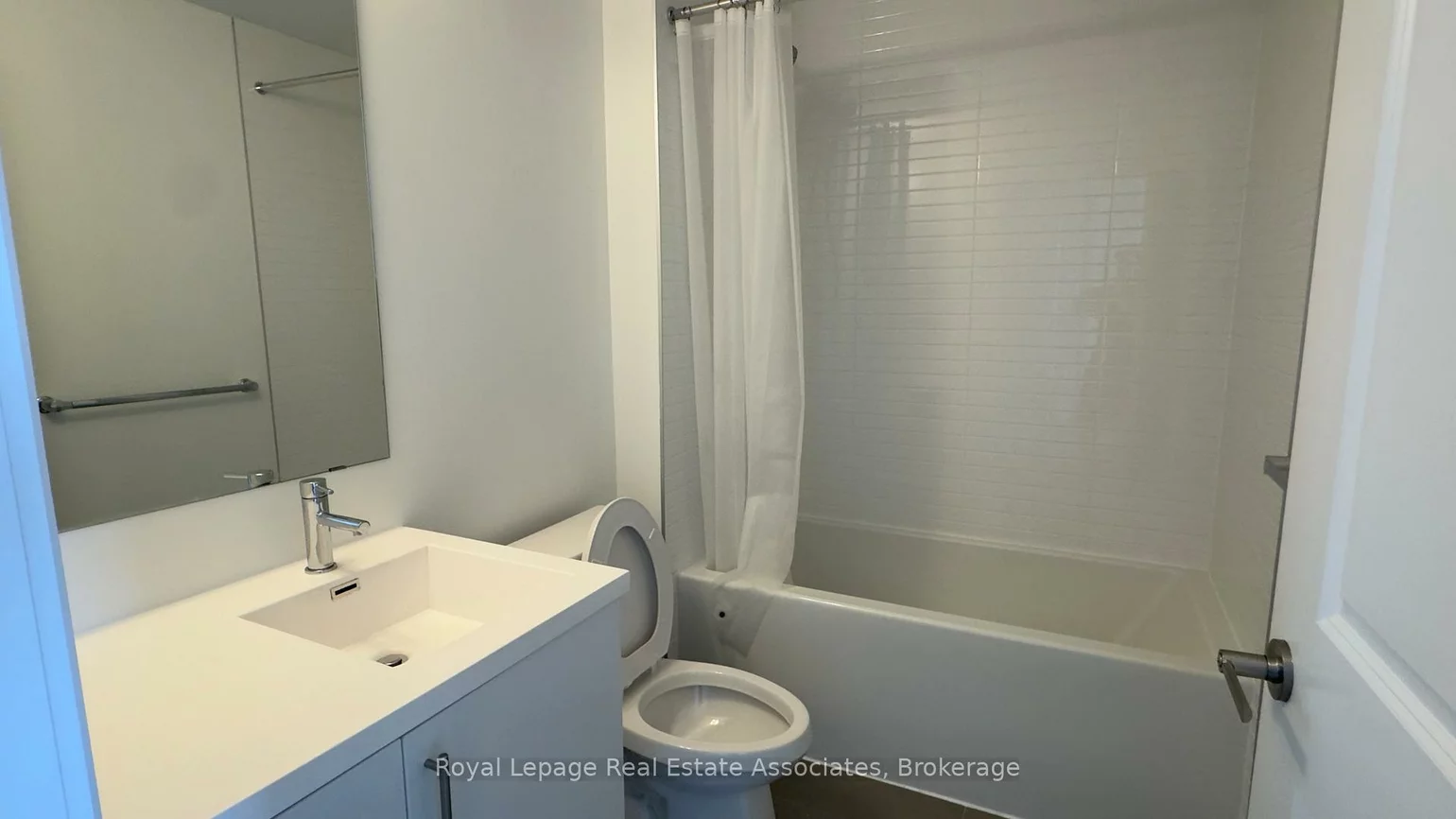 3200, William Coltson, 1010 - JM Joshua Meadows, Oakville