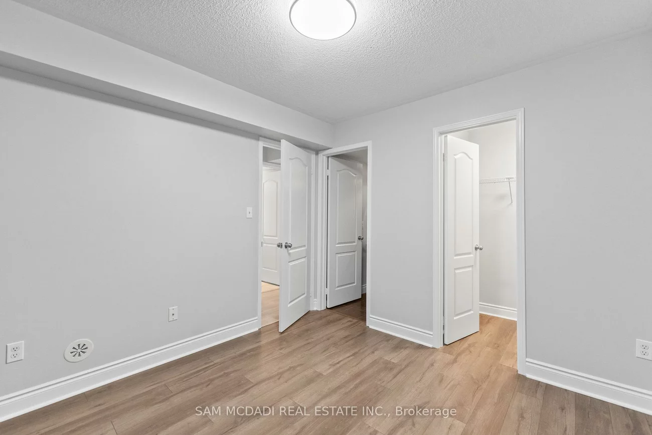 39, Hays, 1015 - RO River Oaks, Oakville