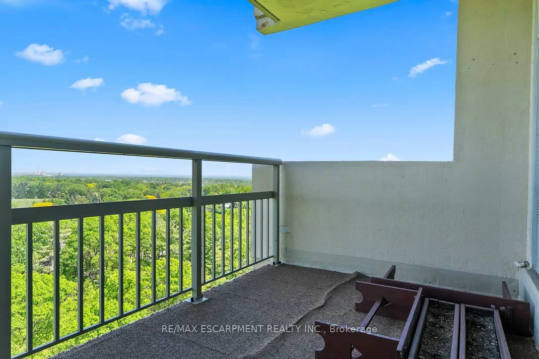 1359, White Oaks, 1005 - FA Falgarwood, Oakville