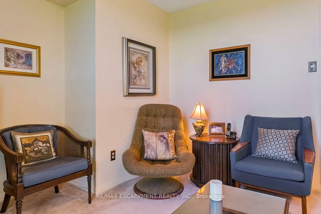 1359, White Oaks, 1005 - FA Falgarwood, Oakville