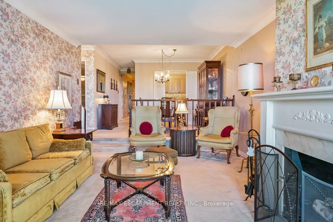 1359, White Oaks, 1005 - FA Falgarwood, Oakville