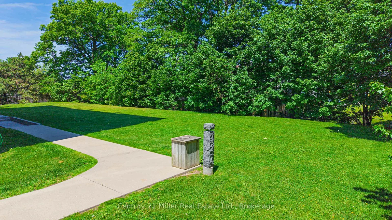 20, Speers, 1002 - CO Central, Oakville