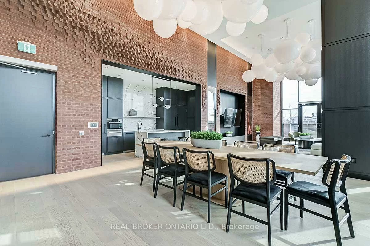 3200, William Coltson, 1040 - OA Rural Oakville, Oakville