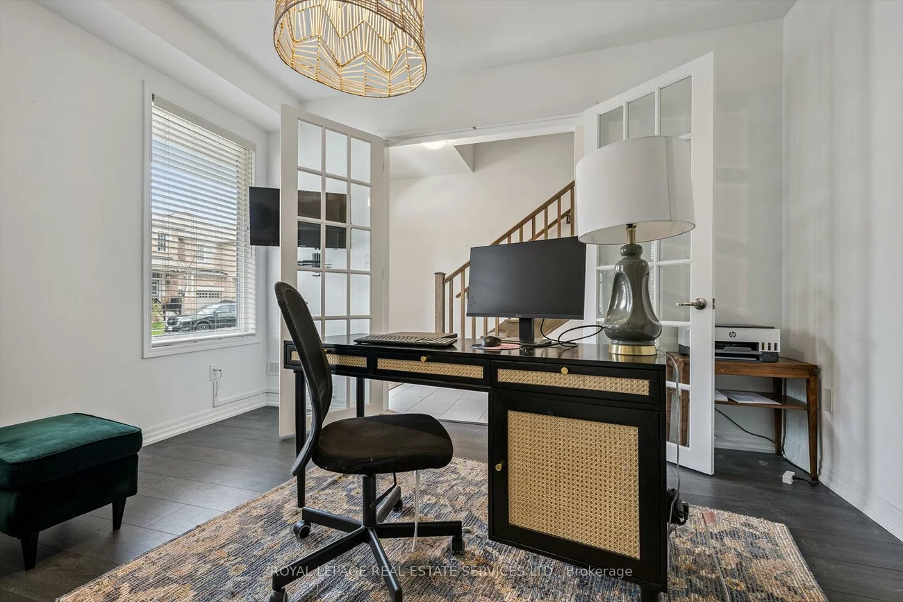 78, Huguenot, 1008 - GO Glenorchy, Oakville