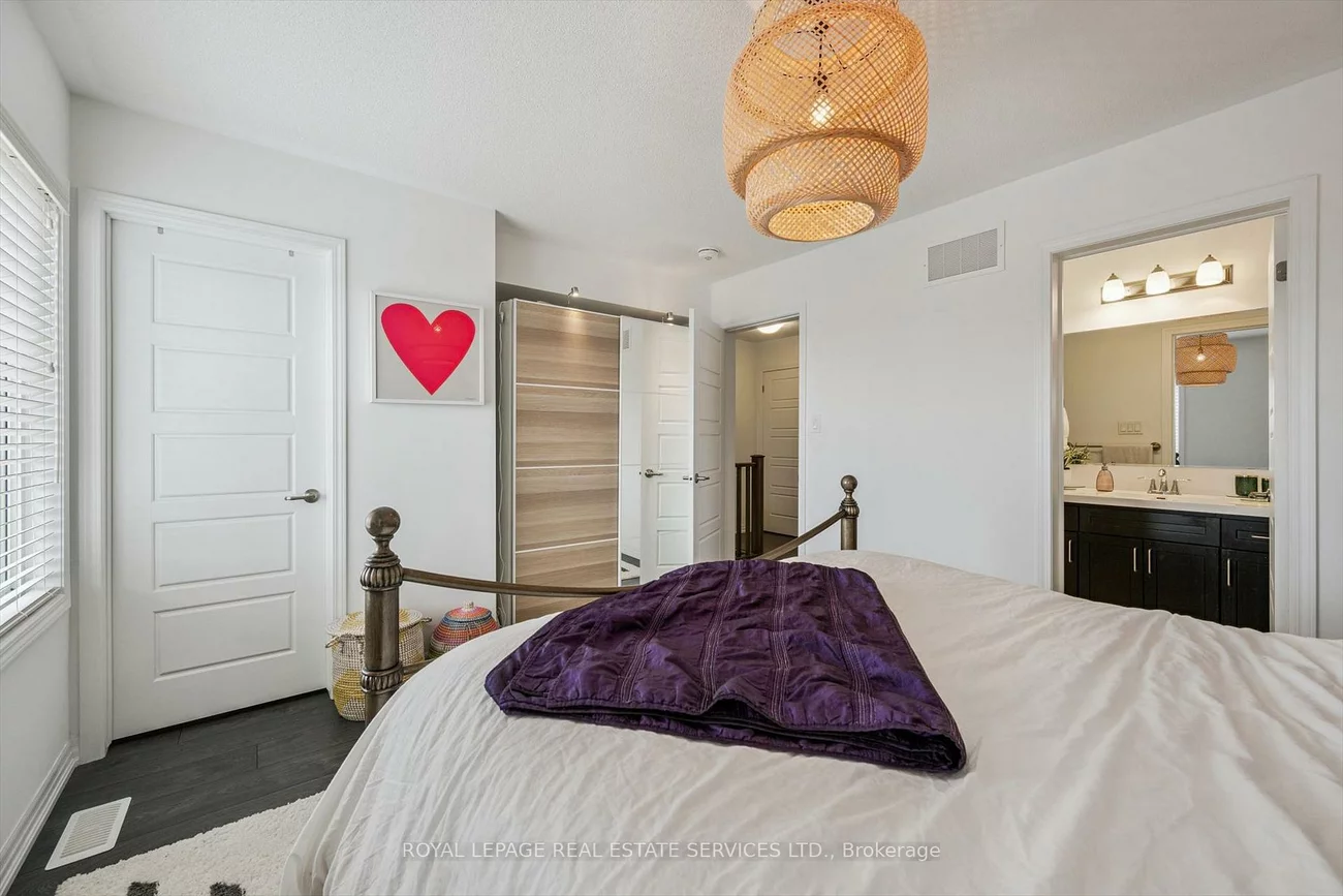 78, Huguenot, 1008 - GO Glenorchy, Oakville