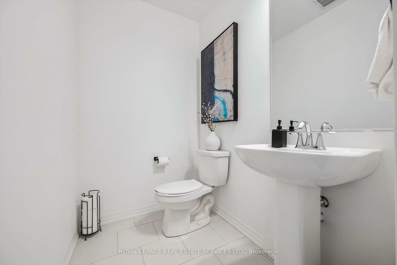 78, Huguenot, 1008 - GO Glenorchy, Oakville