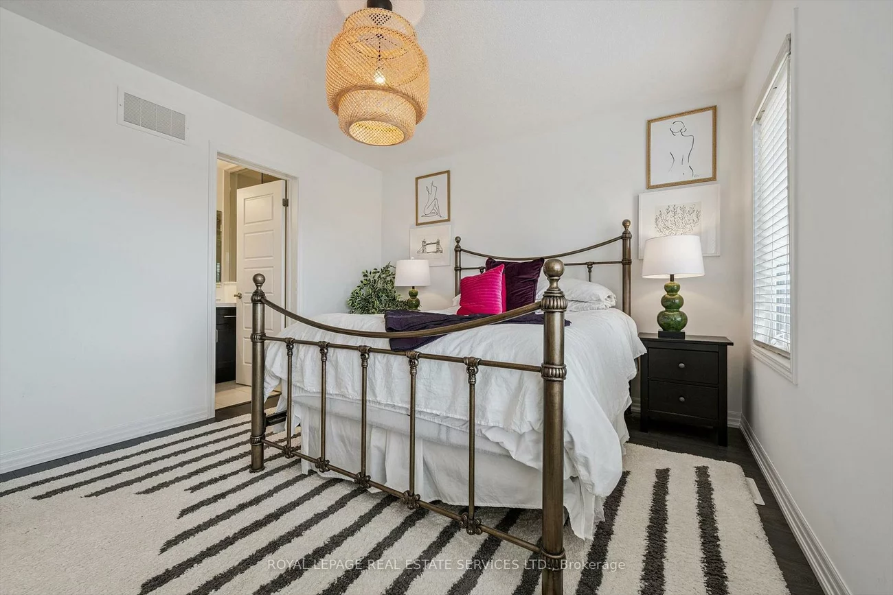 78, Huguenot, 1008 - GO Glenorchy, Oakville