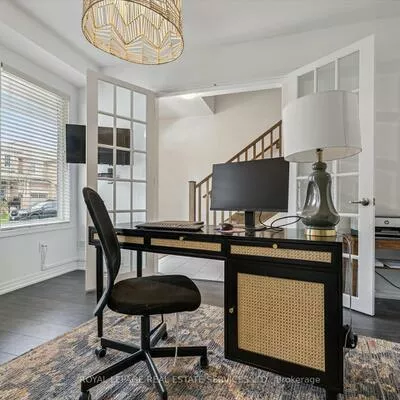 78, Huguenot, 1008 - GO Glenorchy, Oakville