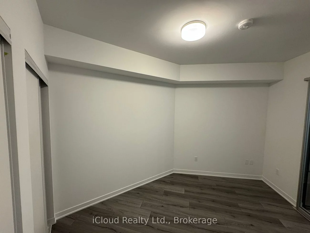 395, Dundas, 1008 - GO Glenorchy, Oakville