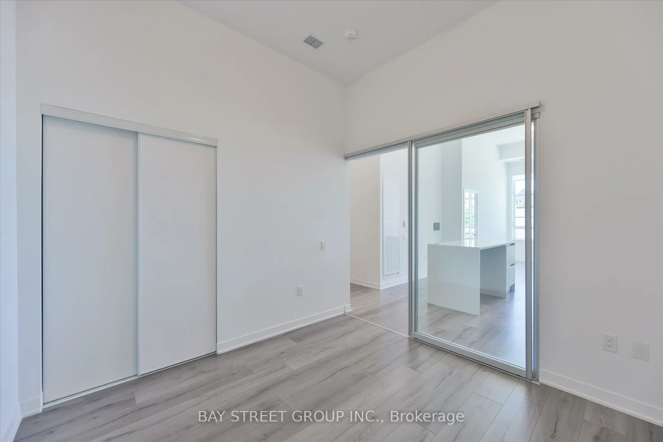 395, Dundas, 1008 - GO Glenorchy, Oakville