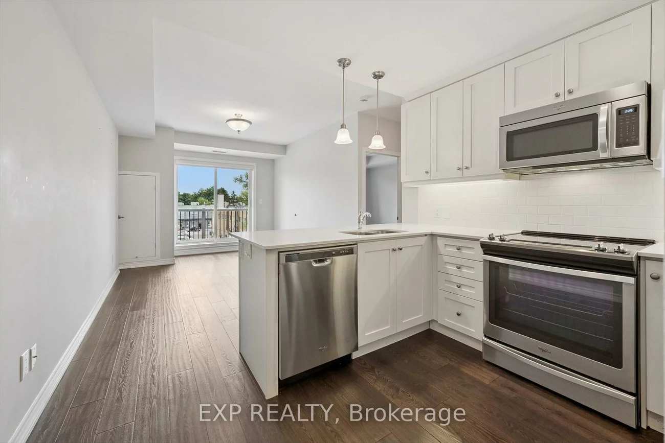 73, Washington, 1002 - CO Central, Oakville