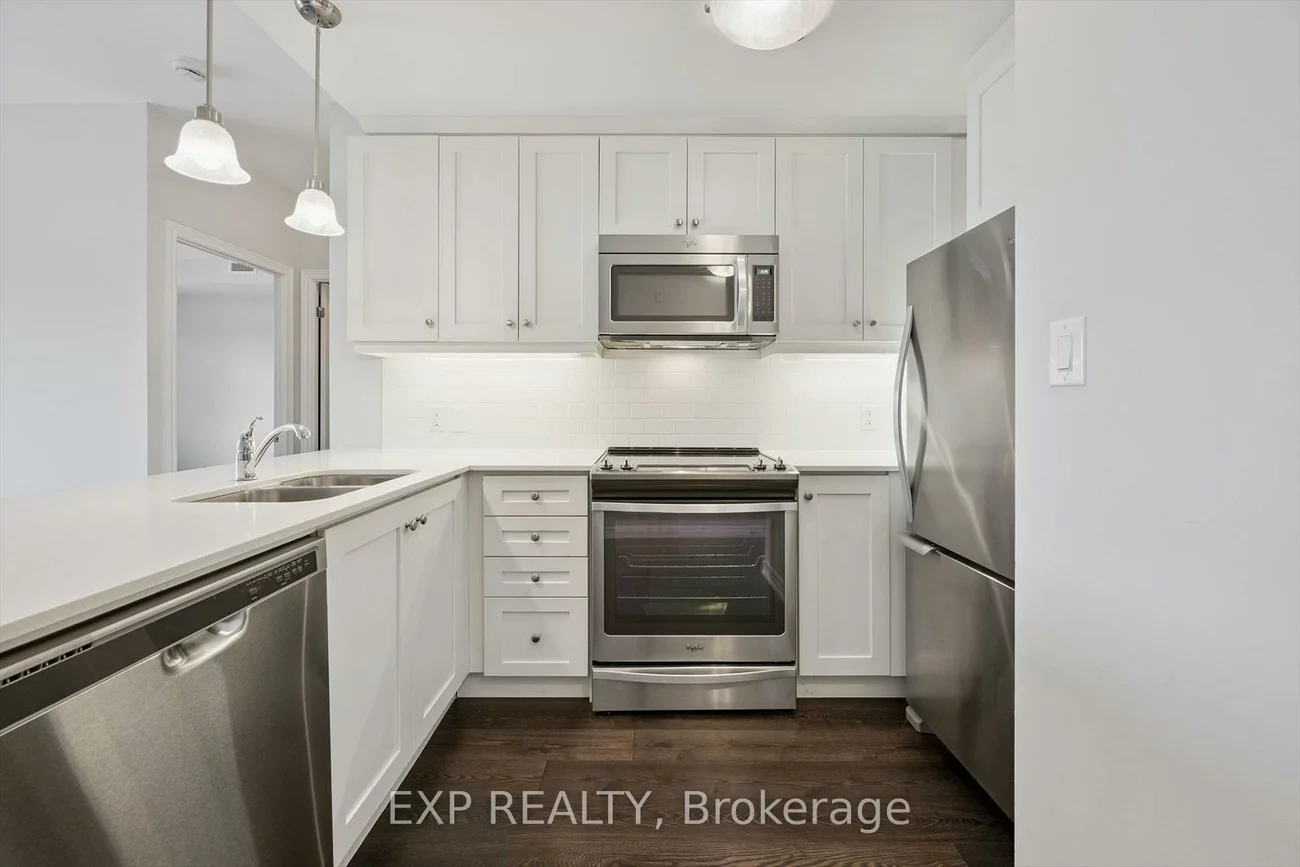 73, Washington, 1002 - CO Central, Oakville