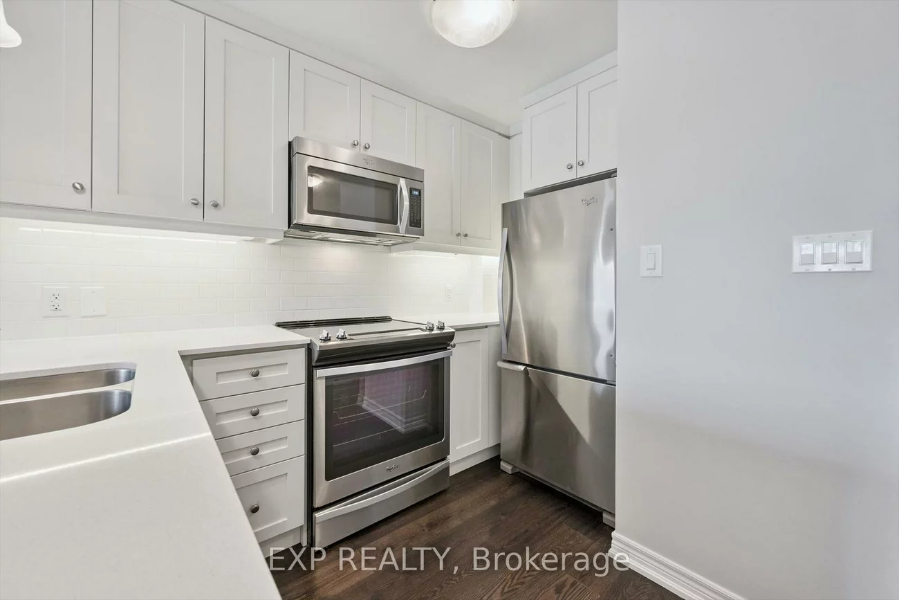 73, Washington, 1002 - CO Central, Oakville