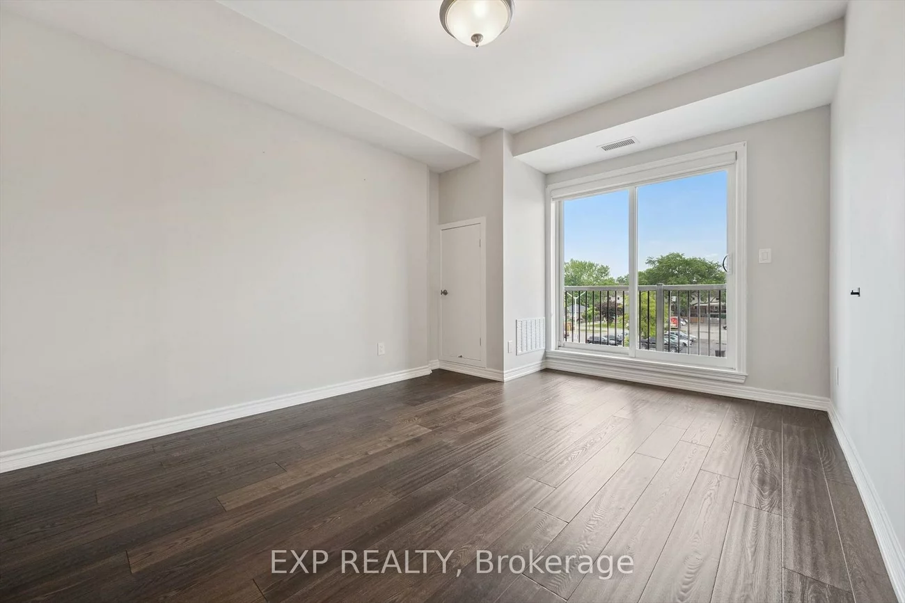 73, Washington, 1002 - CO Central, Oakville
