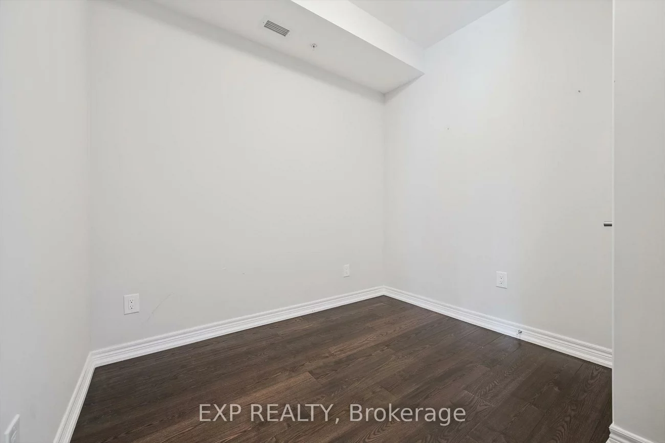 73, Washington, 1002 - CO Central, Oakville