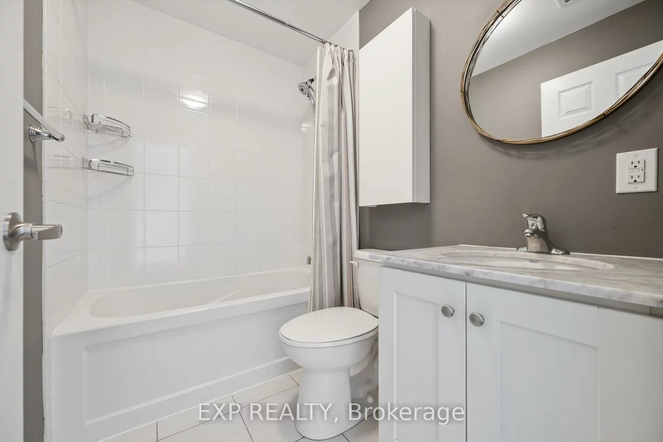 73, Washington, 1002 - CO Central, Oakville