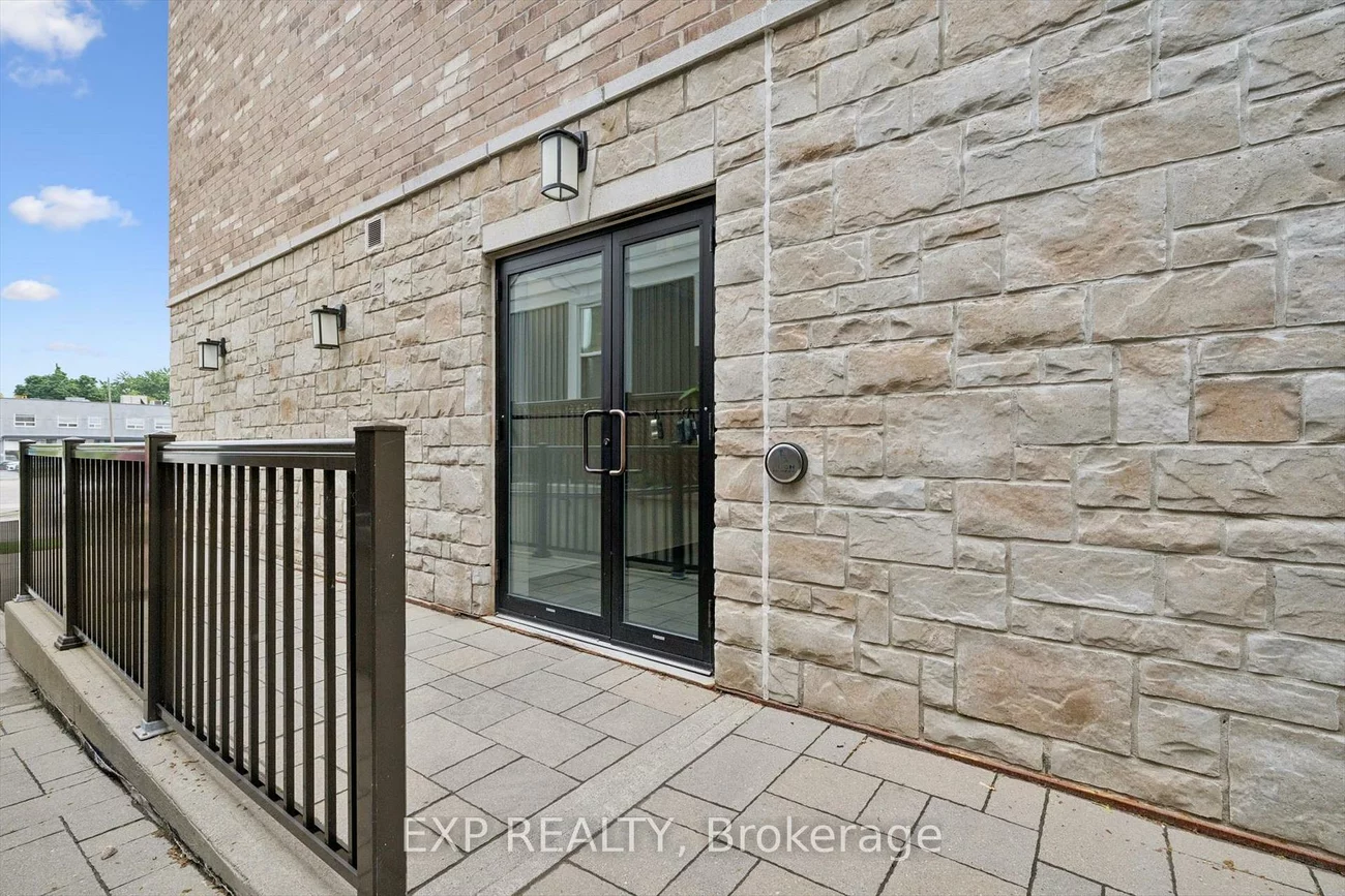 73, Washington, 1002 - CO Central, Oakville