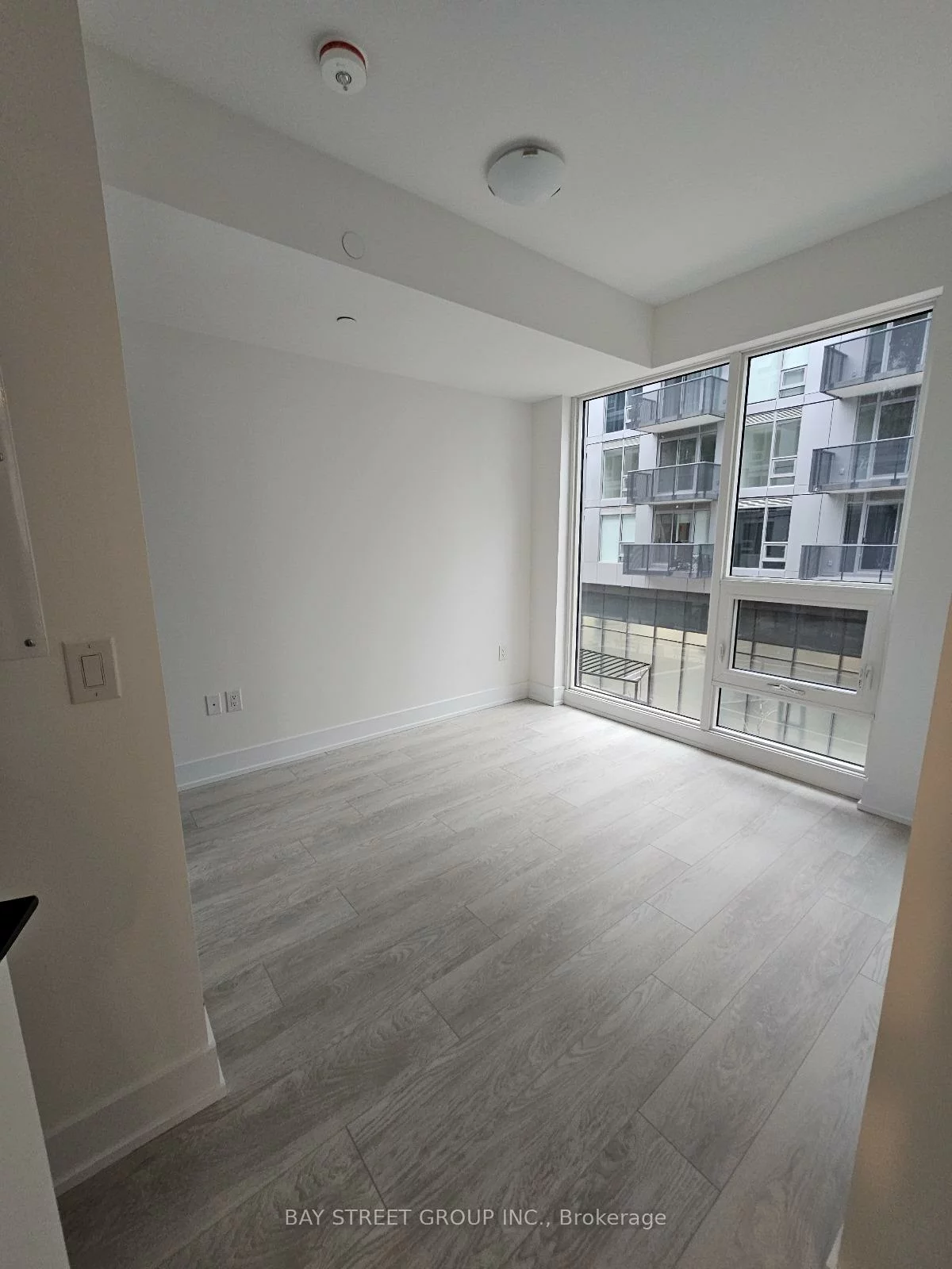 2450, Old Bronte, 1019 - WM Westmount, Oakville