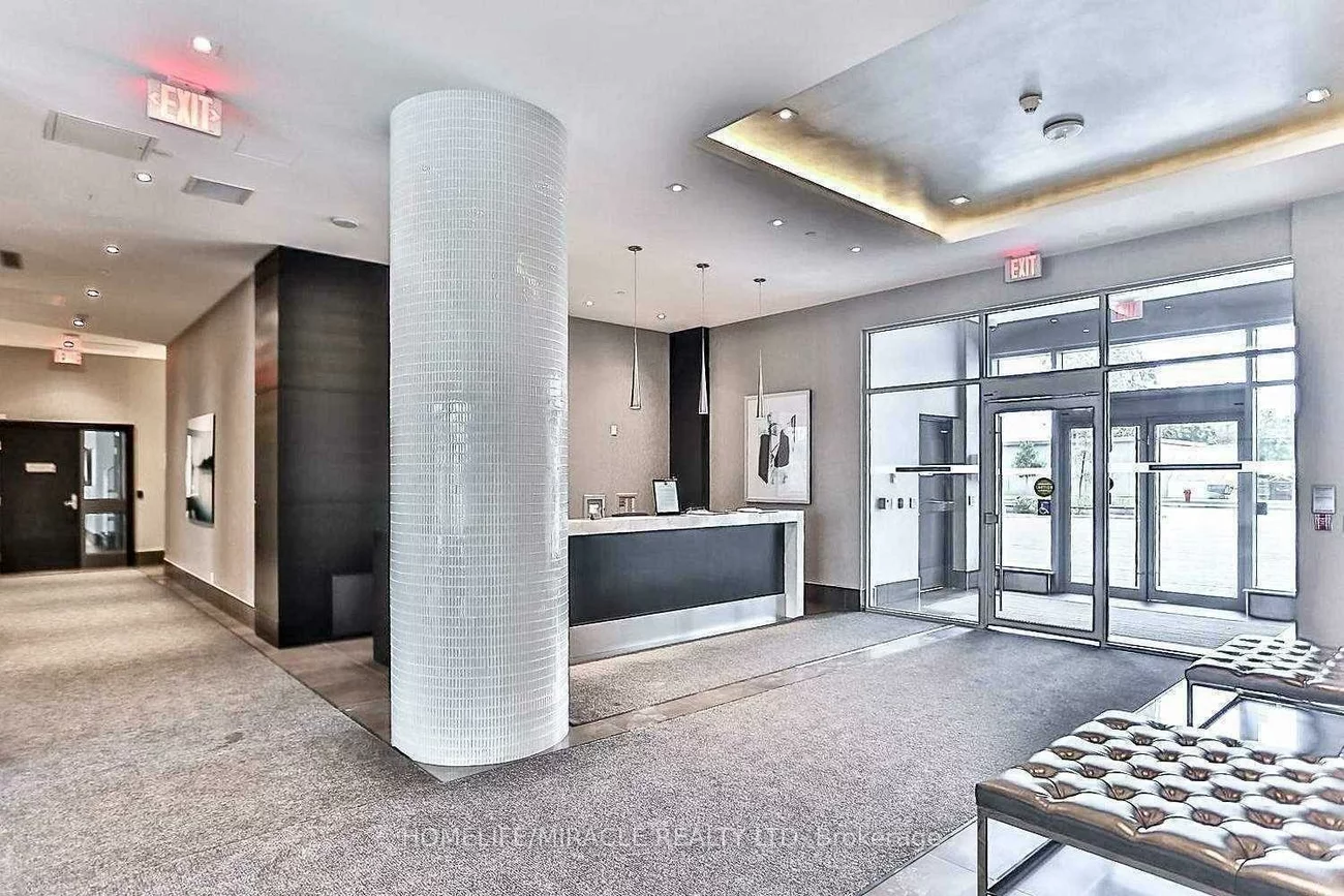 55, Speers, 1002 - CO Central, Oakville