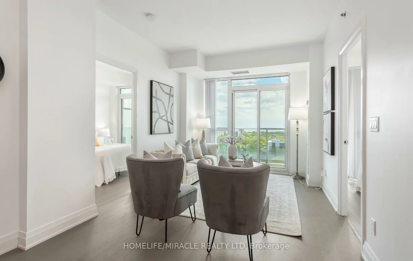 55, Speers, 1002 - CO Central, Oakville