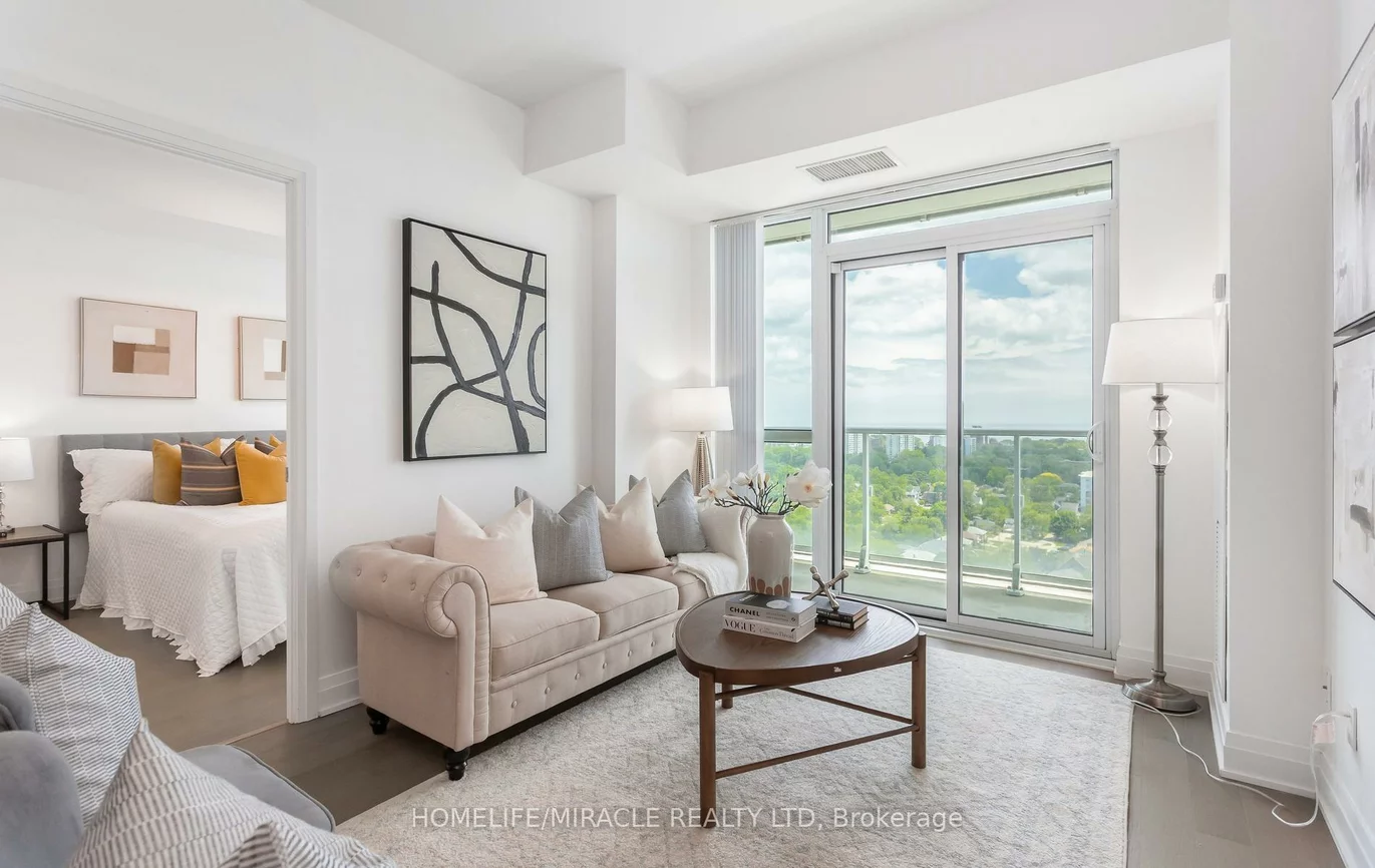 55, Speers, 1002 - CO Central, Oakville