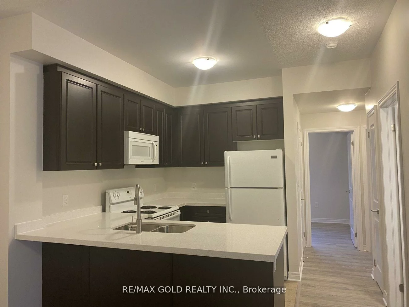 276, Gatwick, 1015 - RO River Oaks, Oakville