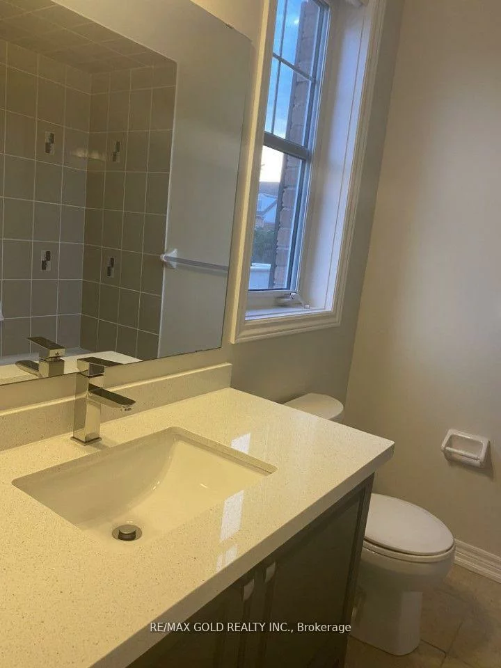 276, Gatwick, 1015 - RO River Oaks, Oakville