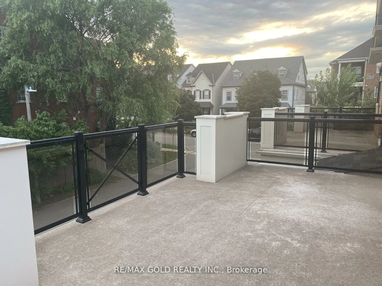 276, Gatwick, 1015 - RO River Oaks, Oakville