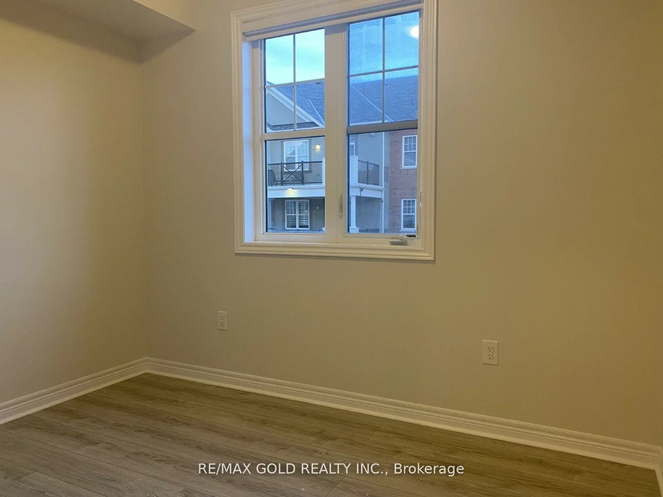 276, Gatwick, 1015 - RO River Oaks, Oakville