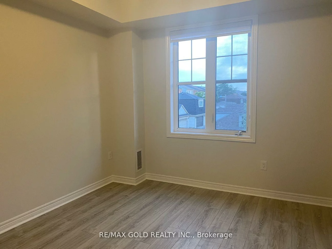 276, Gatwick, 1015 - RO River Oaks, Oakville