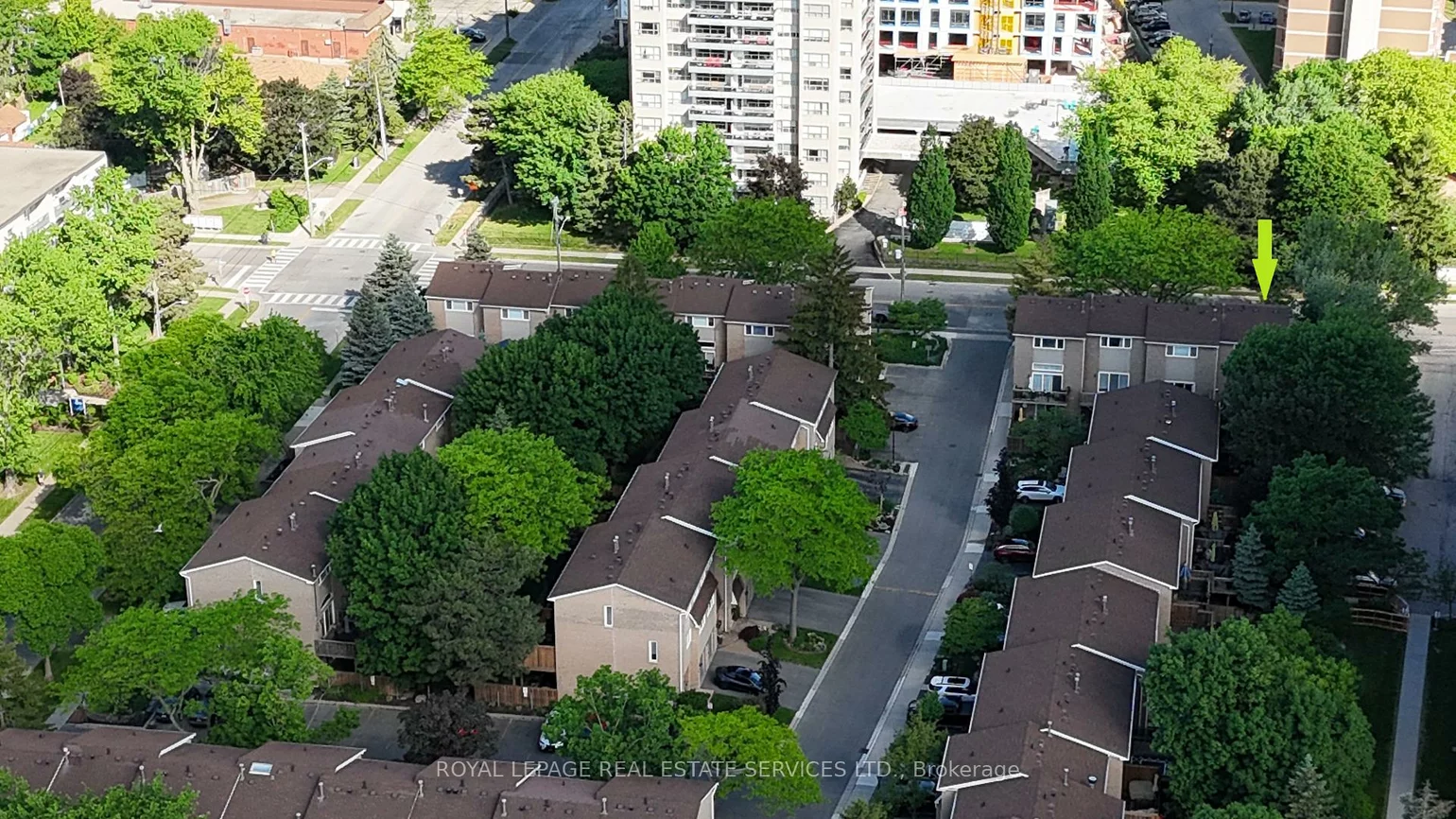 2222, Marine, 1001 - BR Bronte, Oakville