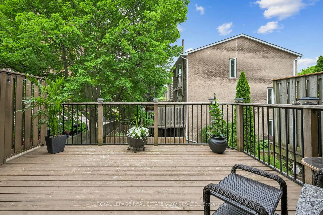 2222, Marine, 1001 - BR Bronte, Oakville