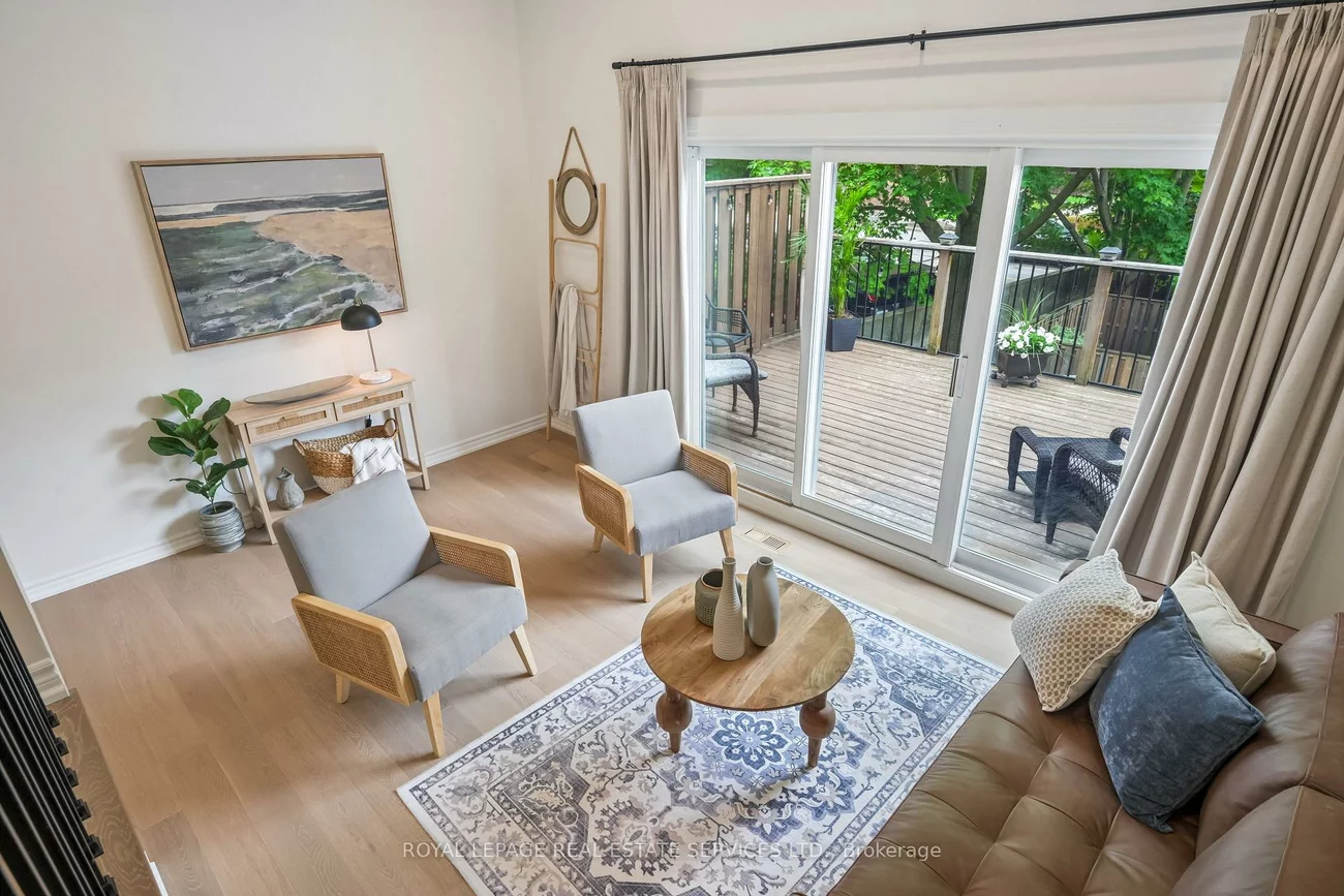2222, Marine, 1001 - BR Bronte, Oakville