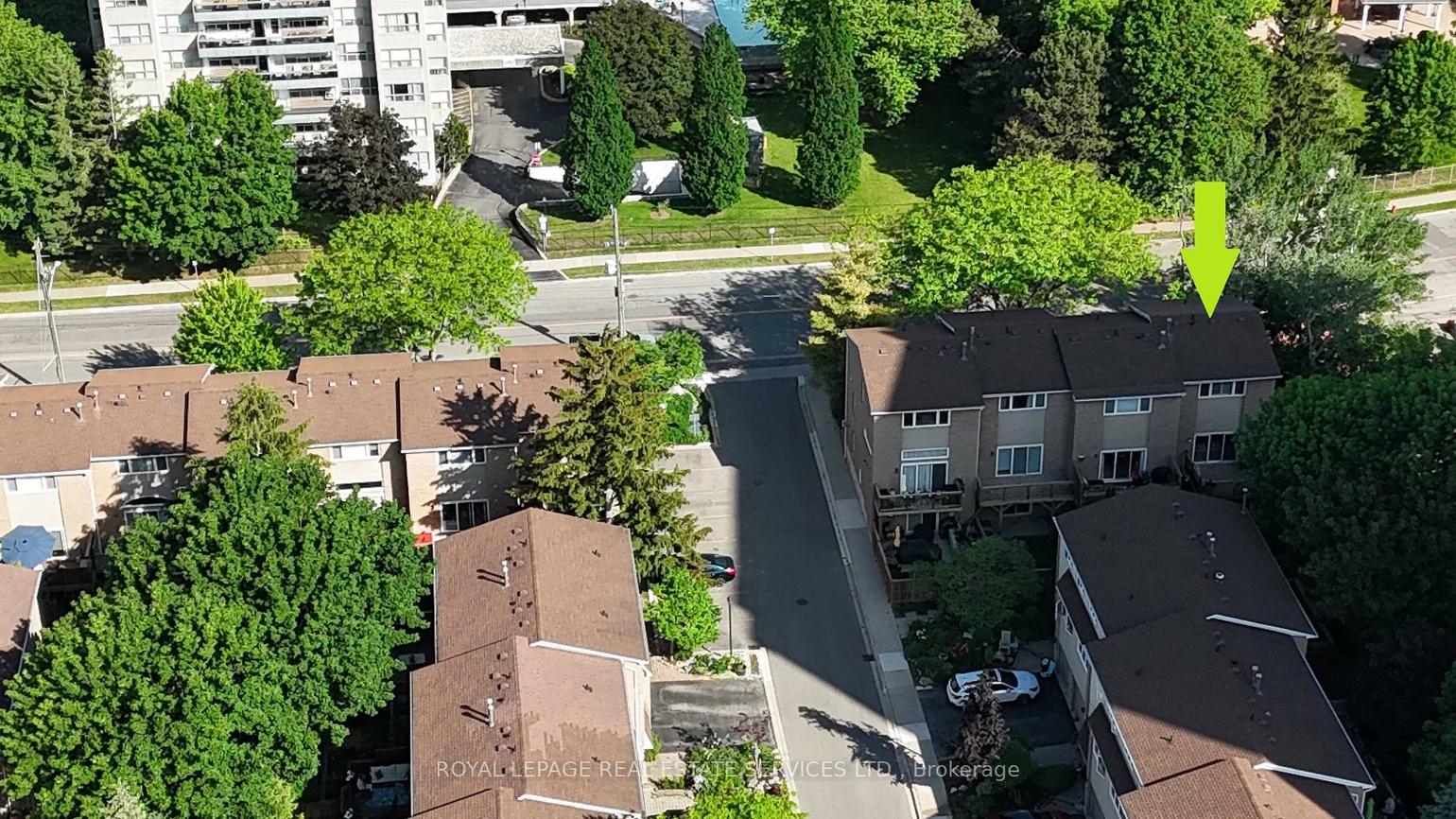 2222, Marine, 1001 - BR Bronte, Oakville