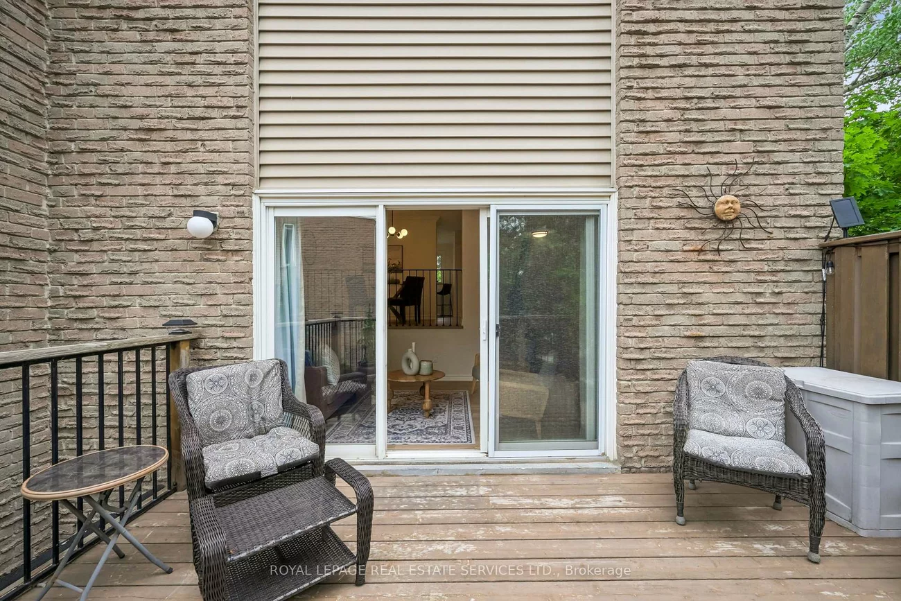 2222, Marine, 1001 - BR Bronte, Oakville