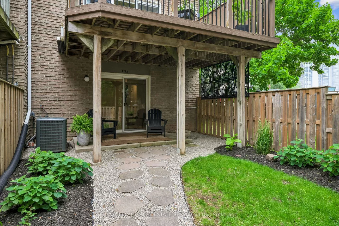 2222, Marine, 1001 - BR Bronte, Oakville