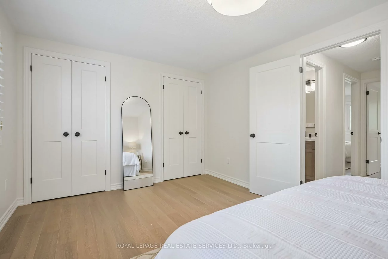 2222, Marine, 1001 - BR Bronte, Oakville