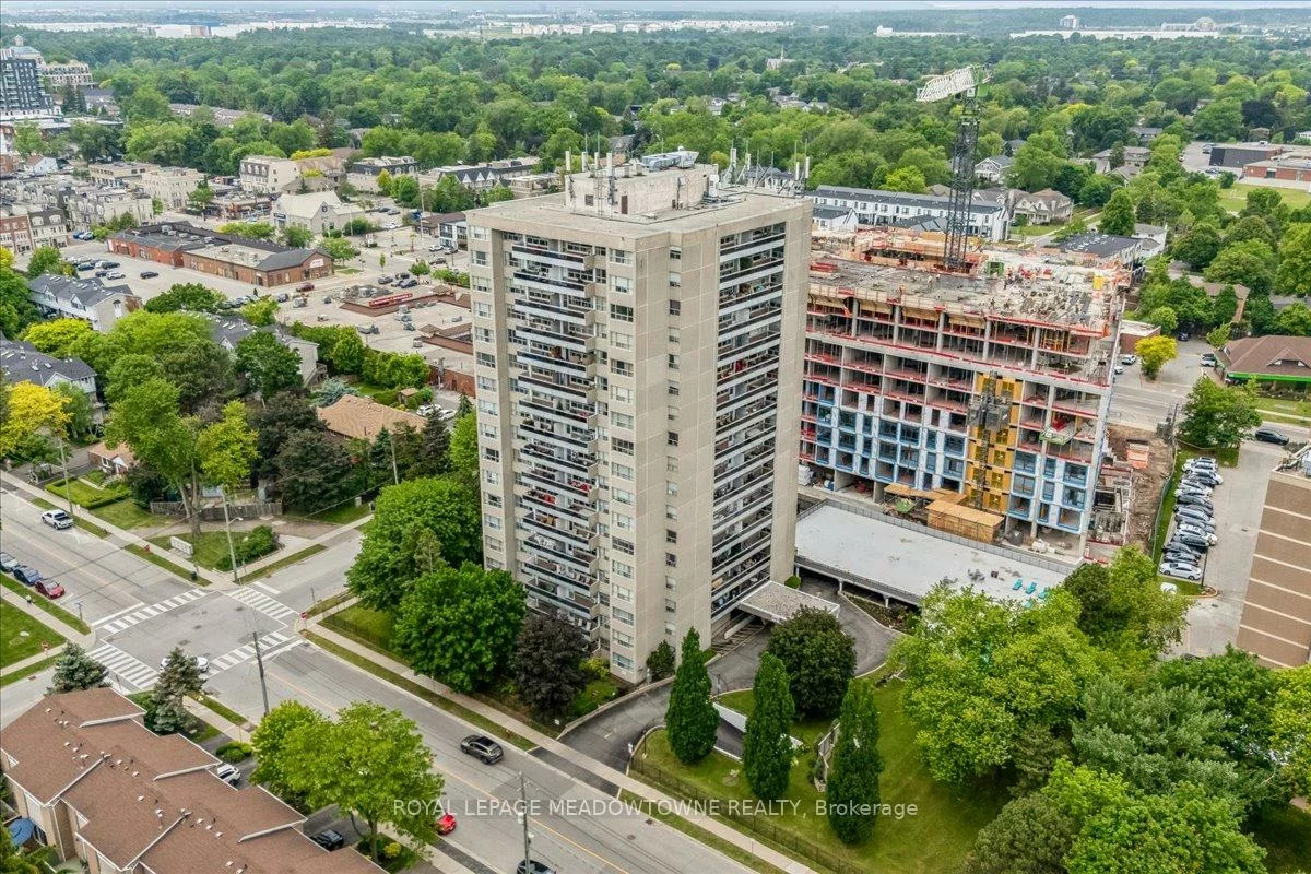 2263, Marine, 1001 - BR Bronte, Oakville