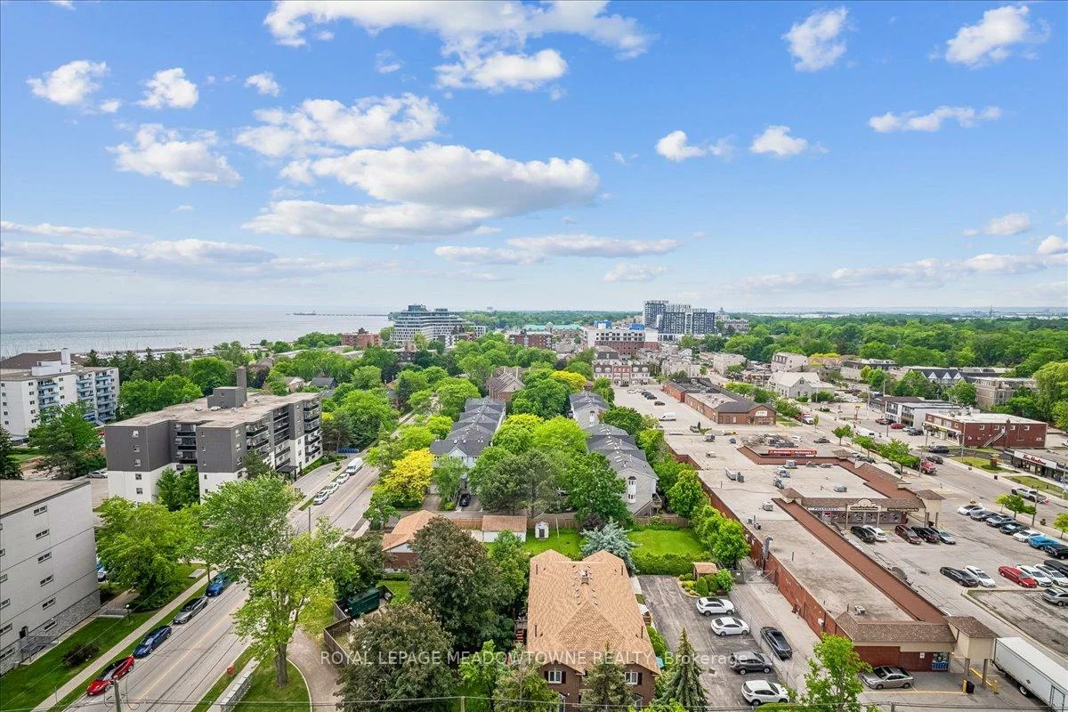 2263, Marine, 1001 - BR Bronte, Oakville