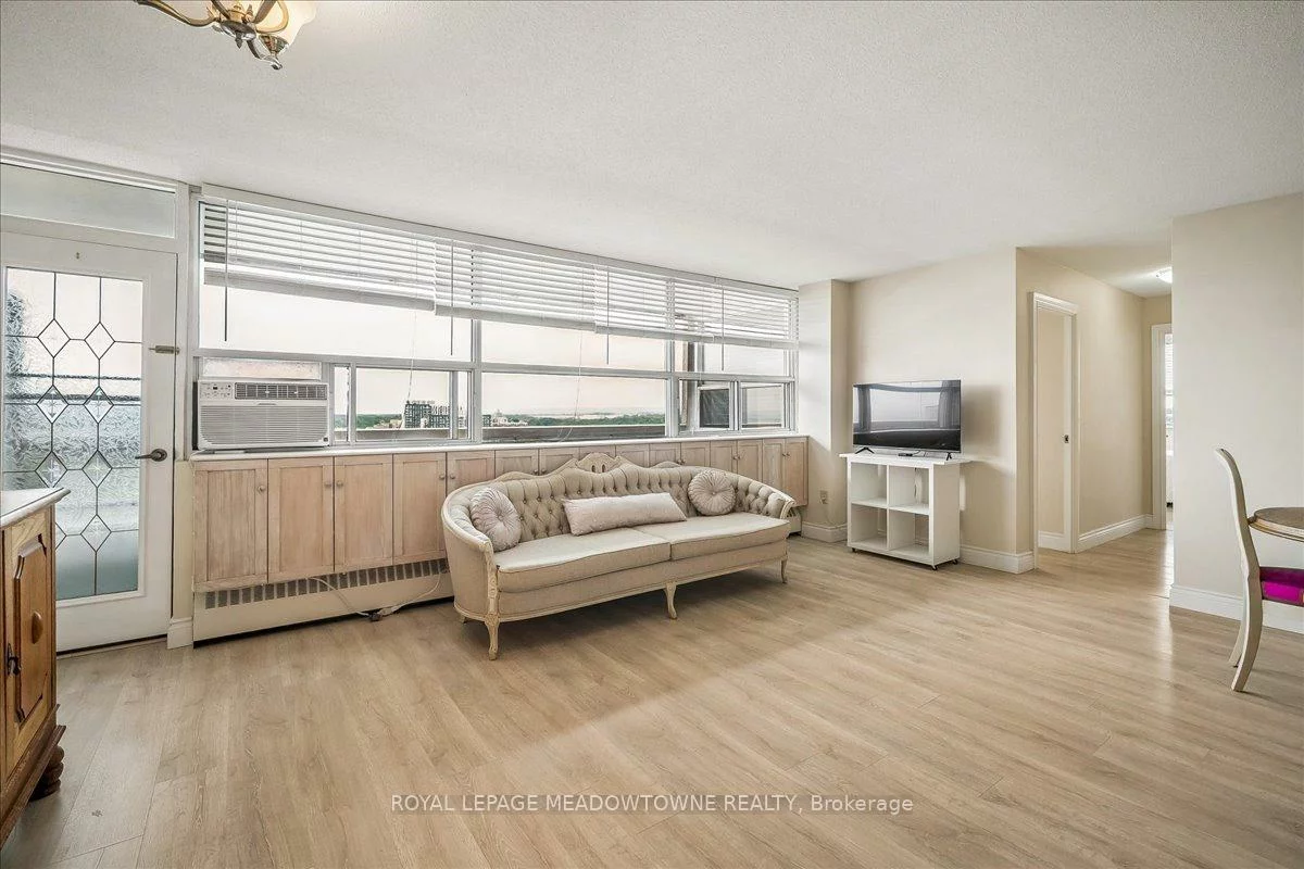 2263, Marine, 1001 - BR Bronte, Oakville