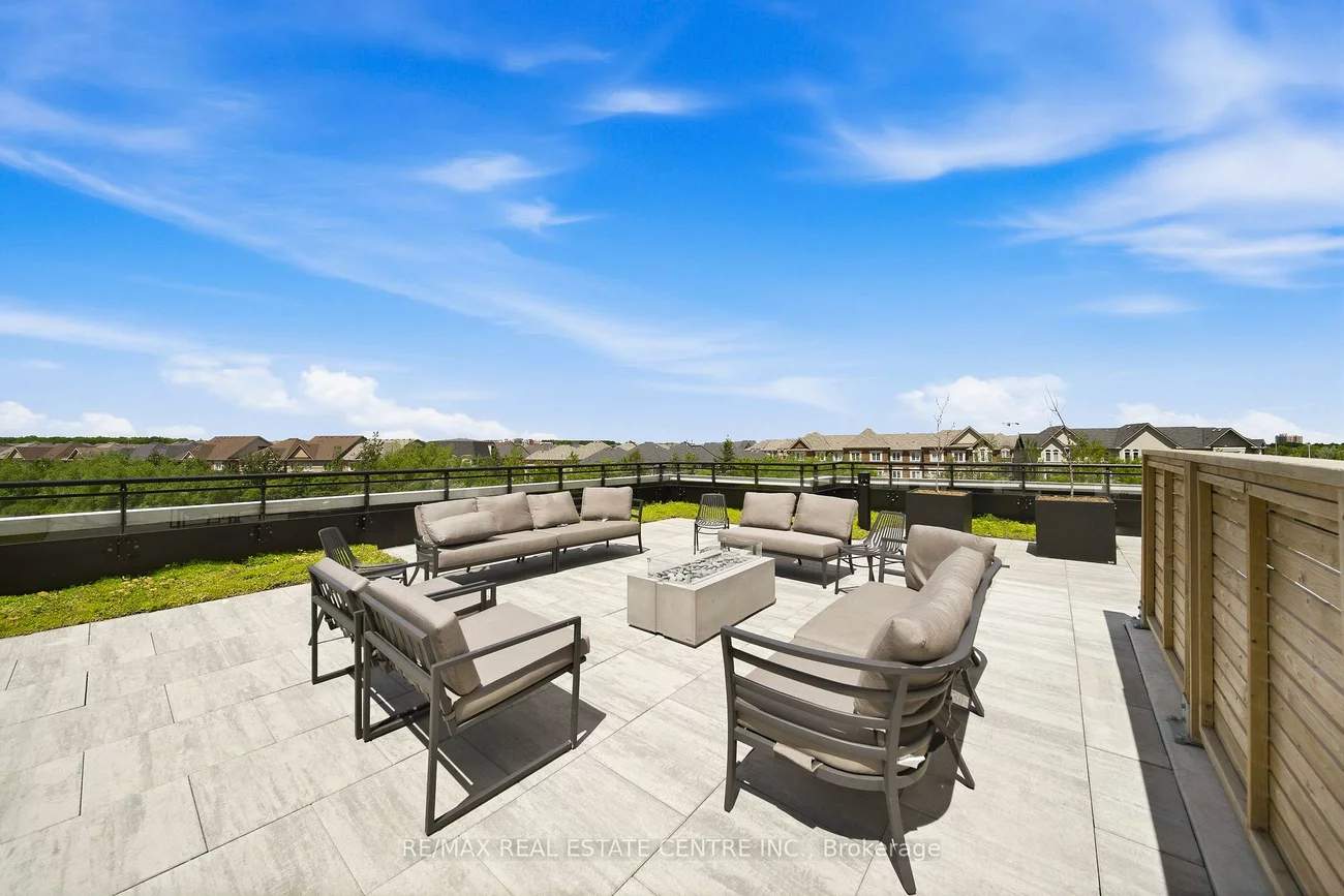 395, Dundas, 1008 - GO Glenorchy, Oakville