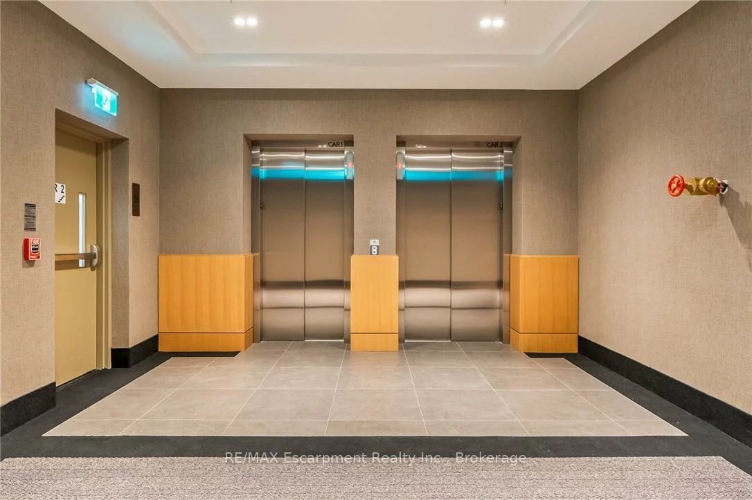 123, Maurice, 1002 - CO Central, Oakville