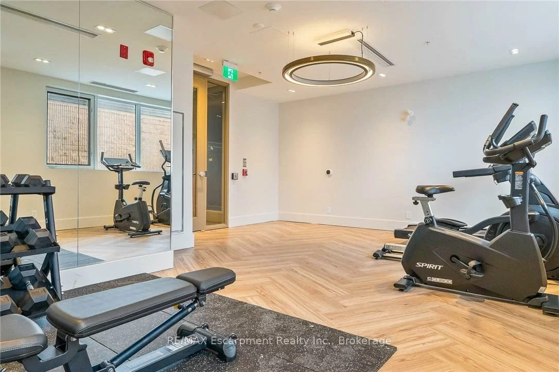 123, Maurice, 1002 - CO Central, Oakville