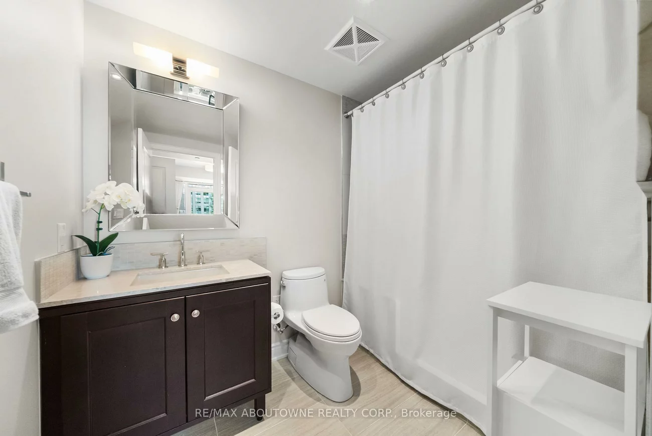 3500, Lakeshore, 1001 - BR Bronte, Oakville